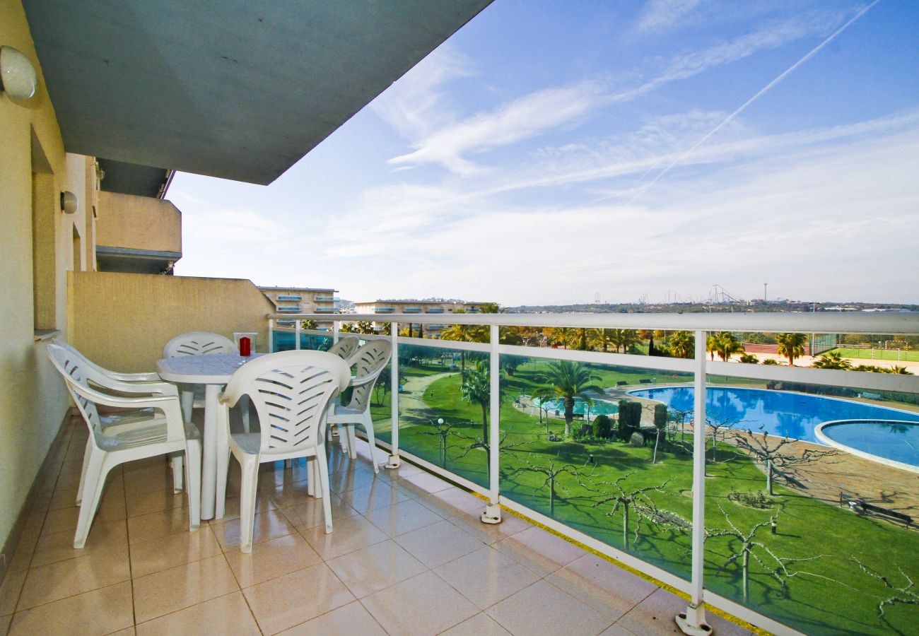 Apartamento en La Pineda - LOS JUNCOS HomeStay by Turismar