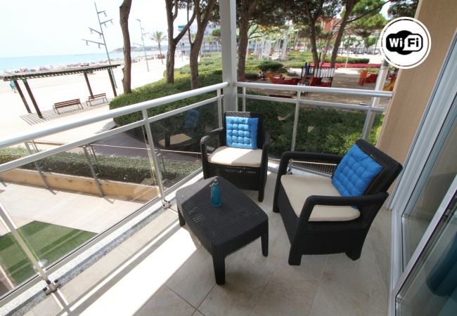 Apartamento en La Pineda - PINEDA BEACH HomeStay by Turismar