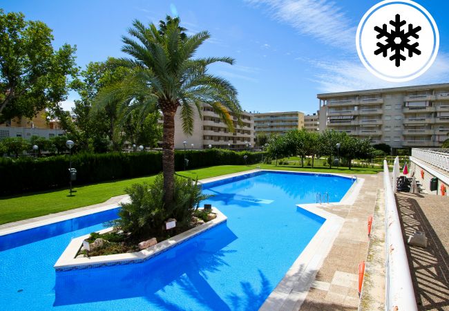 Apartamento en La Pineda - AQUAMARINA E HomeStay by Turismar