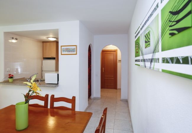 Apartamento en La Pineda - AQUAMARINA E HomeStay by Turismar Apartamento en La Pineda - AQUAMARINA E HomeStay by Turismar