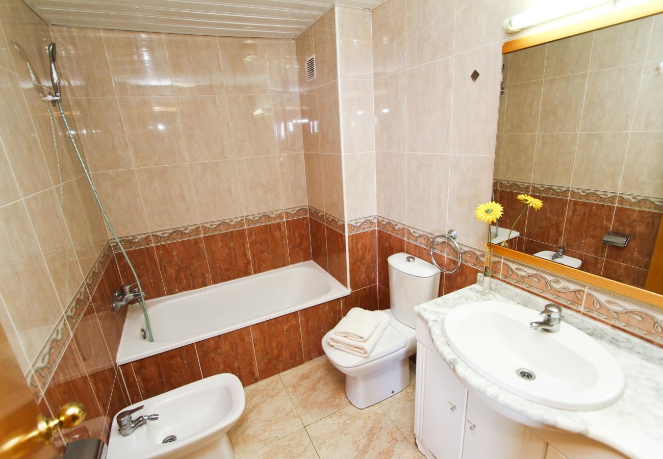 Apartment in Salou - VANCOUVER 1409 HomeStay by Turismar Apartment in Salou - VANCOUVER 1409 HomeStay by Turismar