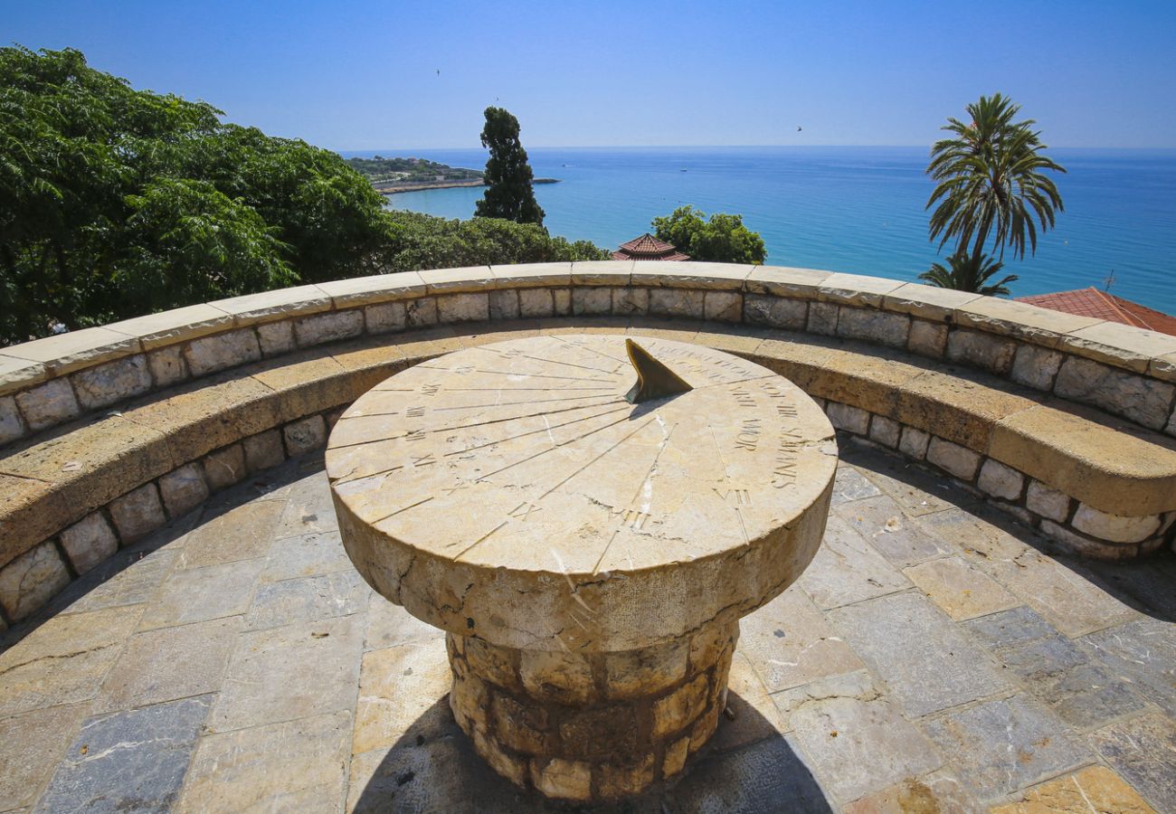 Apartment in Tarragona - ROYAL TARRACO A HomeStay by Turismar