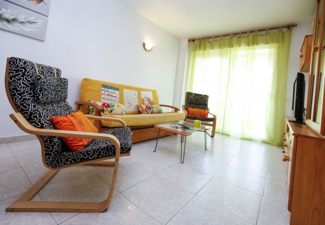 Appartement à La Pineda - AQUAMARINA E HomeStay by Turismar Appartement à La Pineda - AQUAMARINA E HomeStay by Turismar