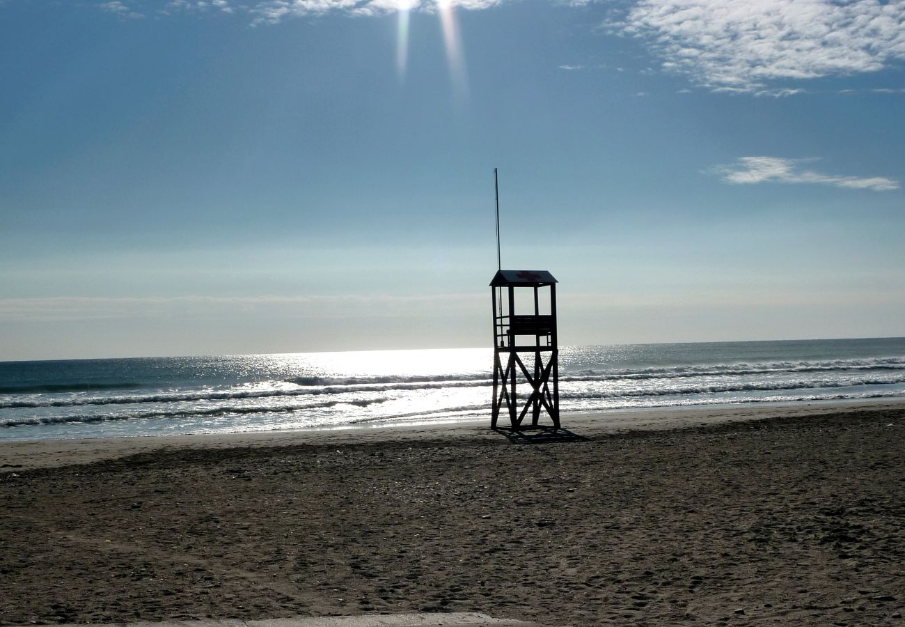 Appartement à La Pineda - AQUAMARINA E HomeStay by Turismar Appartement à La Pineda - AQUAMARINA E HomeStay by Turismar