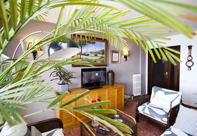 Апартаменты на Камбрильс - VILLAMAR HomeStay By Turismar Апартаменты на Камбрильс - VILLAMAR HomeStay By Turismar