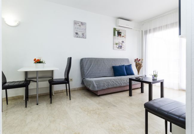 Апартаменты на Ла Пинеда - AQUAMARINA  A HomeStay by Turismar Апартаменты на Ла Пинеда - AQUAMARINA  A HomeStay by Turismar