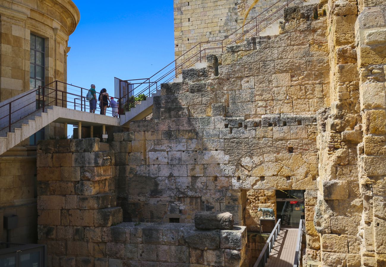 Апартаменты на Таррагона - ROYAL TARRACO HomeStay by Turismar Апартаменты на Таррагона - ROYAL TARRACO HomeStay by Turismar